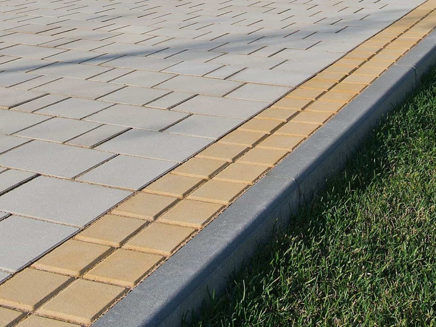 Продажа тротуарного бордюра в Любани